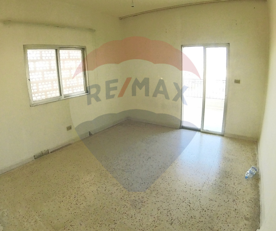 R9-1914 Apartment for Sale in Amioun Koura — Photo 7 of 13