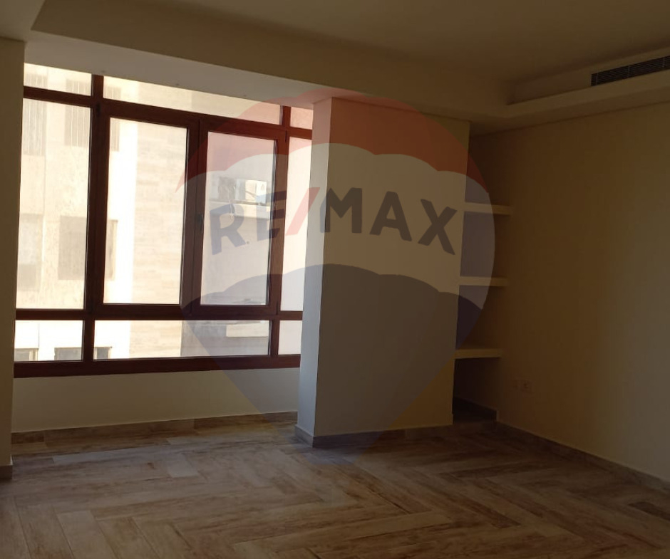 R9-1947 Spacious Apartment for Rent in Dam Wel Farez Zone D — Photo 6 of 14