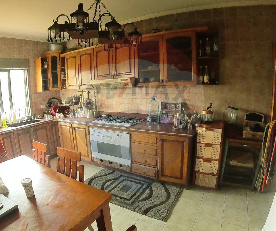 R9-1953  Spacious Apartment 220m for Sale in Boulevard - Tripoli — الصورة 9 من 12