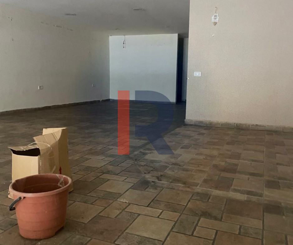 R9-1962 Shop 190m for Rent in Dam w Farez - Tripoli — الصورة 3 من 10