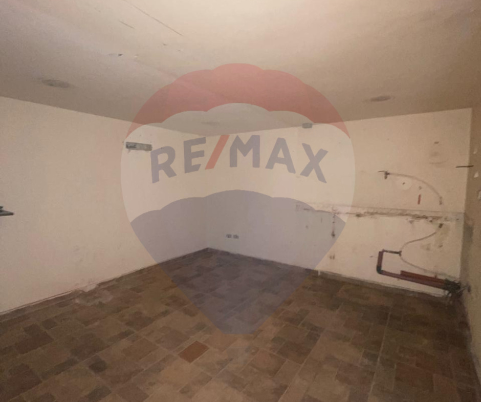 R9-1962 Shop 190m for Rent in Dam w Farez - Tripoli — الصورة 6 من 10