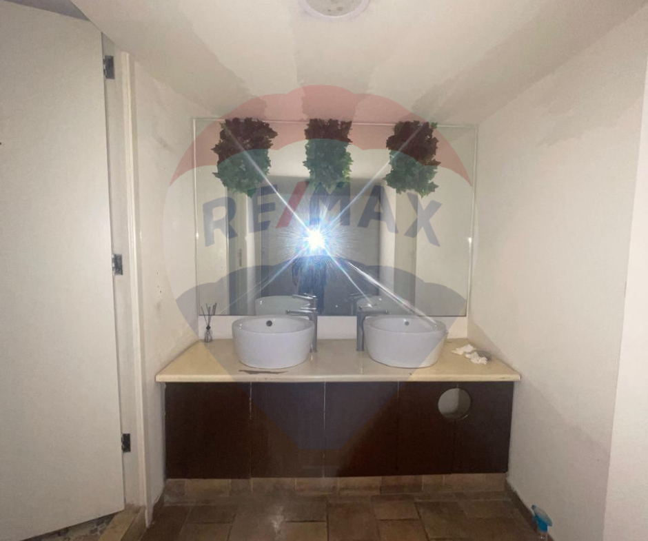 R9-1962 Shop 190m for Rent in Dam w Farez - Tripoli — الصورة 9 من 10