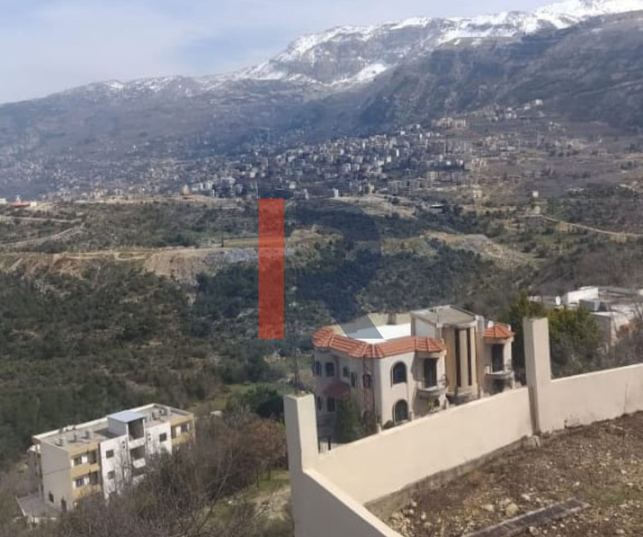 R9-1972 Stunning 4-Floor Villa with 2600m Land for sale in Assoun - Dinnieh — Photo 13 of 13
