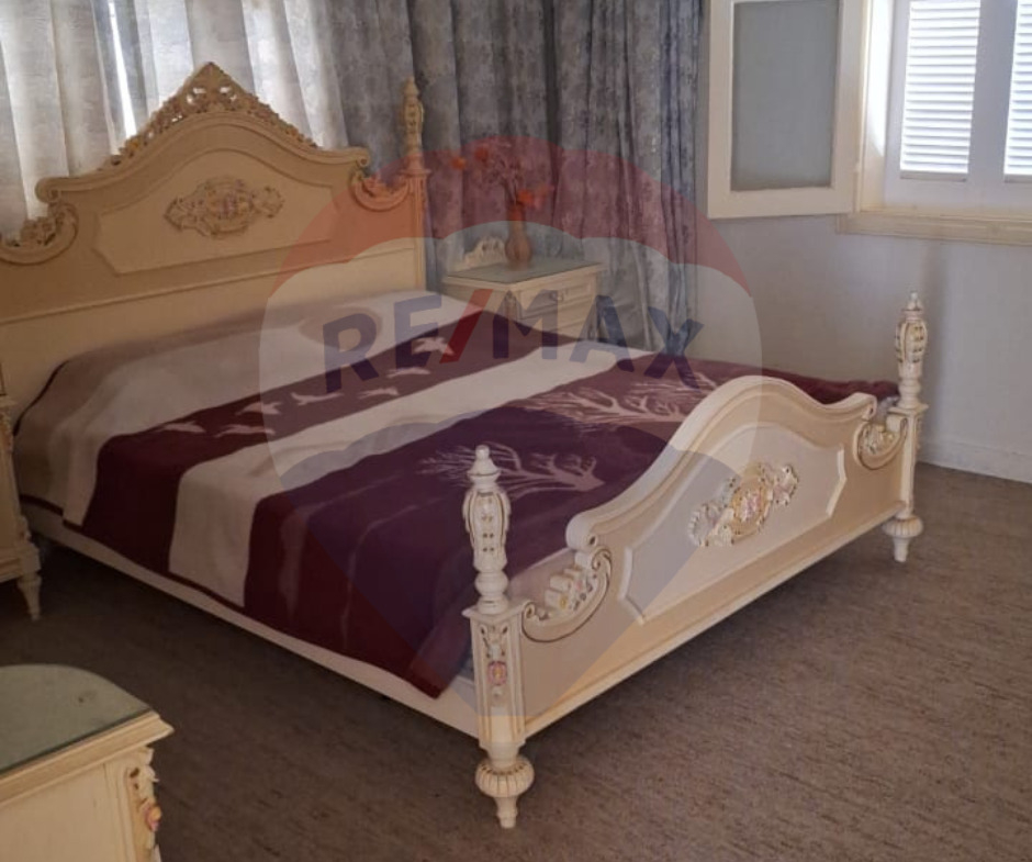 R9-1972 Stunning 4-Floor Villa with 2600m Land for sale in Assoun - Dinnieh — Photo 5 of 13