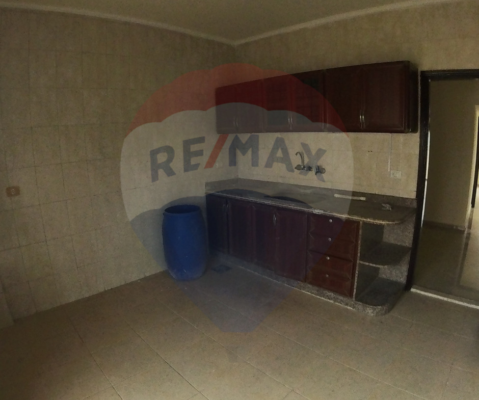 R9-1982  Apartment 140m for sale in Barsa - Koura — الصورة 5 من 6