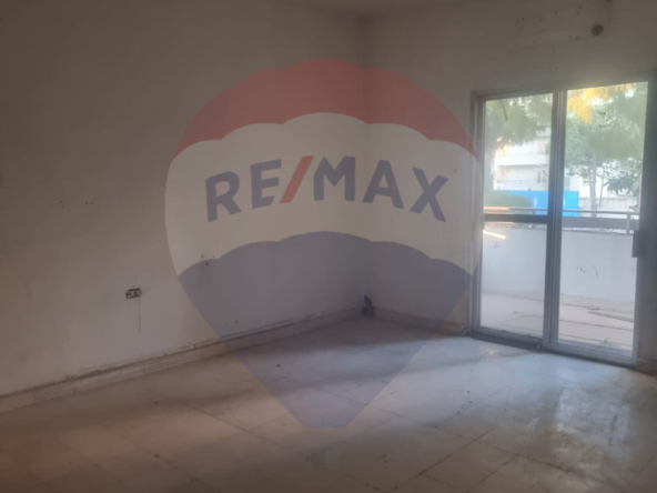 R9-1986 Spacious Apartment 335m for sale in Al Matal Al Azrak - Koura — Photo 3 of 13