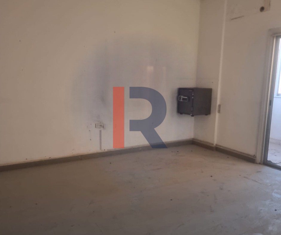 R9-1986 Spacious Apartment 335m for sale in Al Matal Al Azrak - Koura — Photo 6 of 13