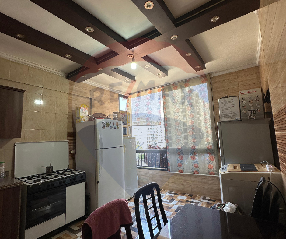 R9-1993 Apartment 150m for sale in Muharram - Tripoli — الصورة 5 من 9