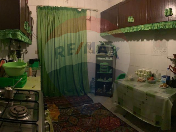 R9-1996 Apartment 155m for sale in Al-Qobbeh - Tripoli — الصورة 5 من 6