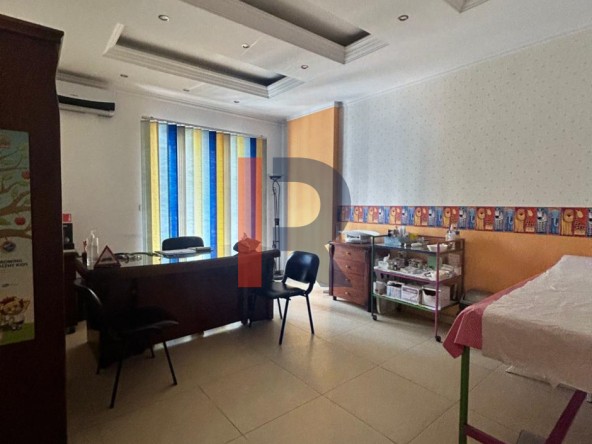 R9-1998 Two Offices 40m for rent in Nakabet Al Atebah - Tripoli — Photo 4 of 8