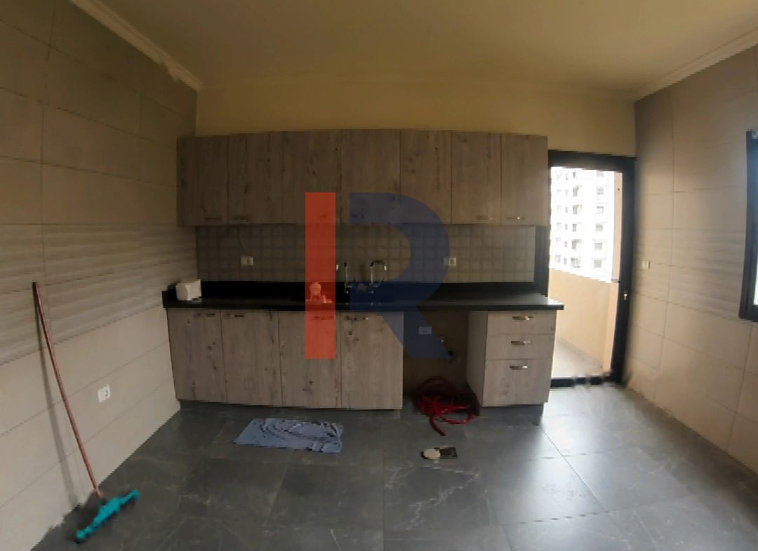 R9-2074  Apartment 220m for rent in Dam Wel Farez - Tripoli, near Hoz Mall — الصورة 6 من 10