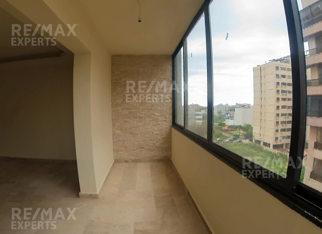 R9-2074  Apartment 220m for rent in Dam Wel Farez - Tripoli, near Hoz Mall — الصورة 2 من 10