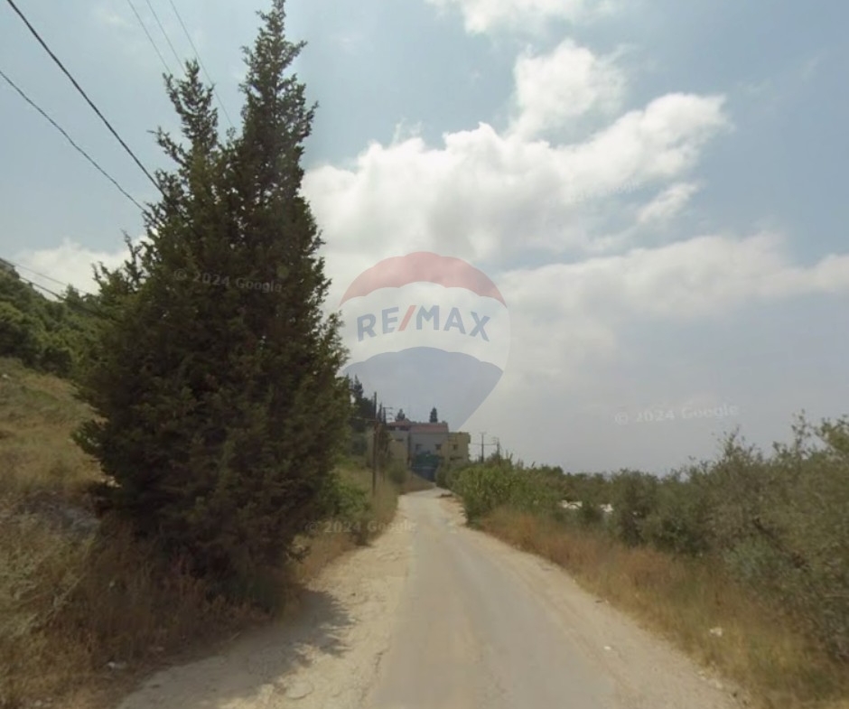R9-2079 أرض للبيع في رسمسقا – الكورة، 10,000 م²، تصنيف 25/50 — الصورة 2 من 3