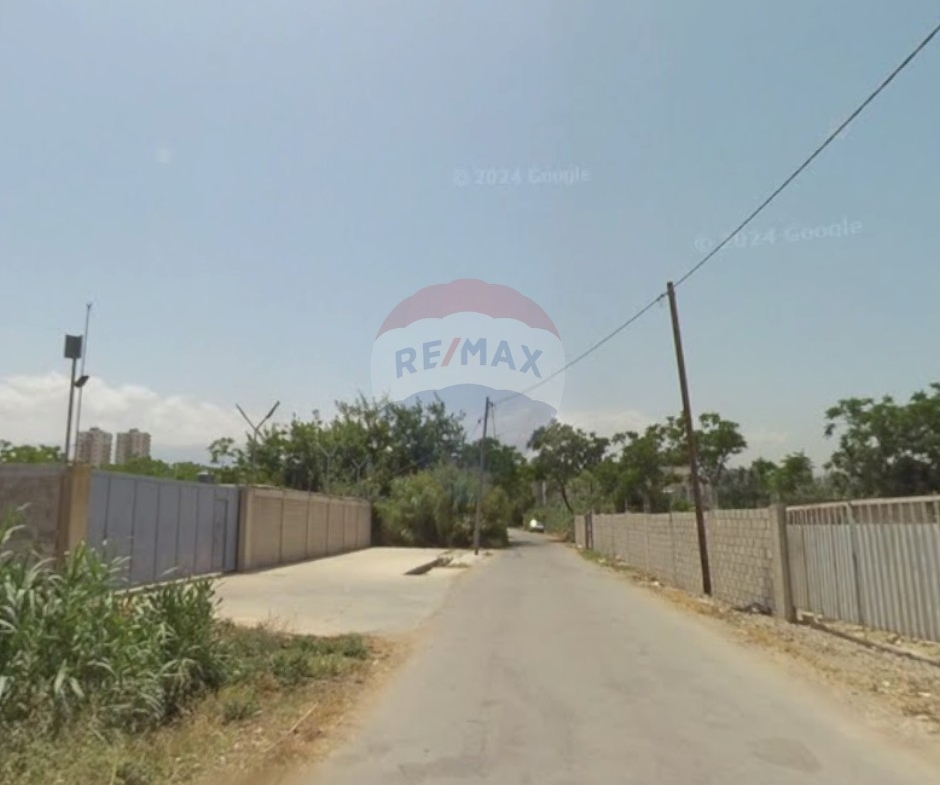 R9-2052 Residential Land for Sale in Basatin – Tripoli, 1,617 m², Up to 5 Floorsأرض سكنية للبيع في البساتين – طرابلس، 1,617 م²، تسمح ببناء حتى 5 — Photo 3 of 3