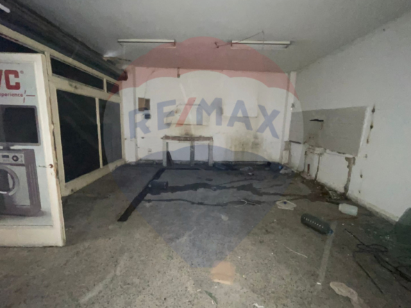 R9-2080 Two Connected Shops 130m² for sale in Houriya Street - Tripoli — الصورة 4 من 6