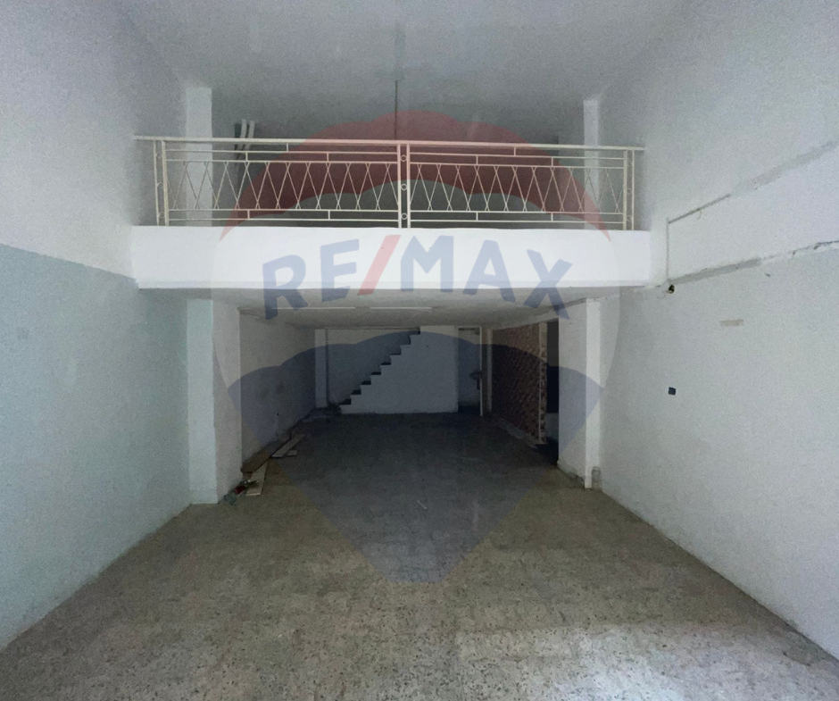 R9-2080 Two Connected Shops 130m² for sale in Houriya Street - Tripoli — الصورة 3 من 6
