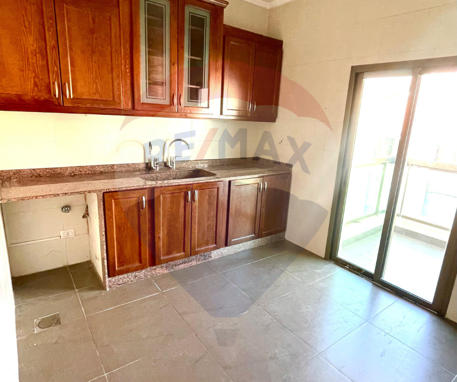R9-2082 Apartment 120m² for sale in Nakhleh - Koura — Photo 5 of 5