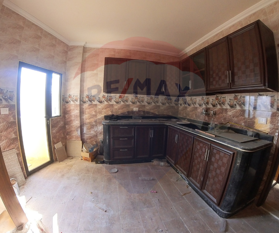 R9-2030 Apartment 180m for sale in Boulevard Bahsas - Tripoli — Photo 3 of 13