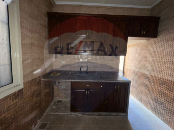 R9-2031 Apartment 150m for sale in Zahriyeh Tripoli — Photo 4 of 10