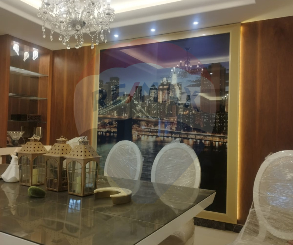 R9-2021 A Well Decorated Duplex For Sale in Dam Wel Farez - Tripoli — Photo 9 of 11