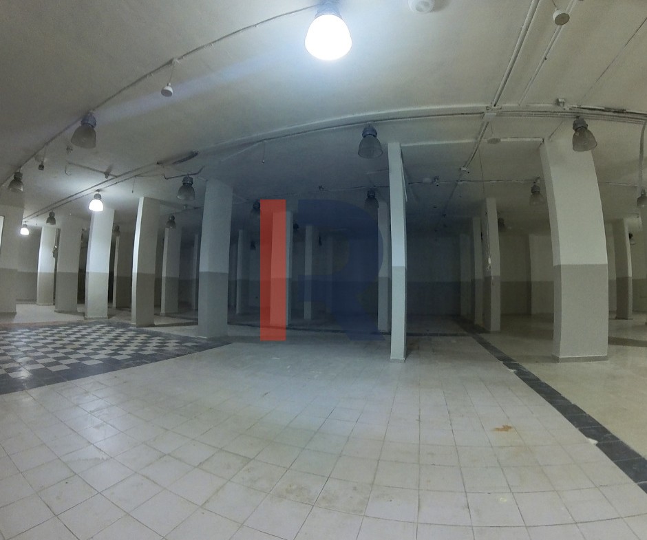 R9-2035 Very spacious warehouse for sale in Kobbeh Tripoli — Photo 10 of 11