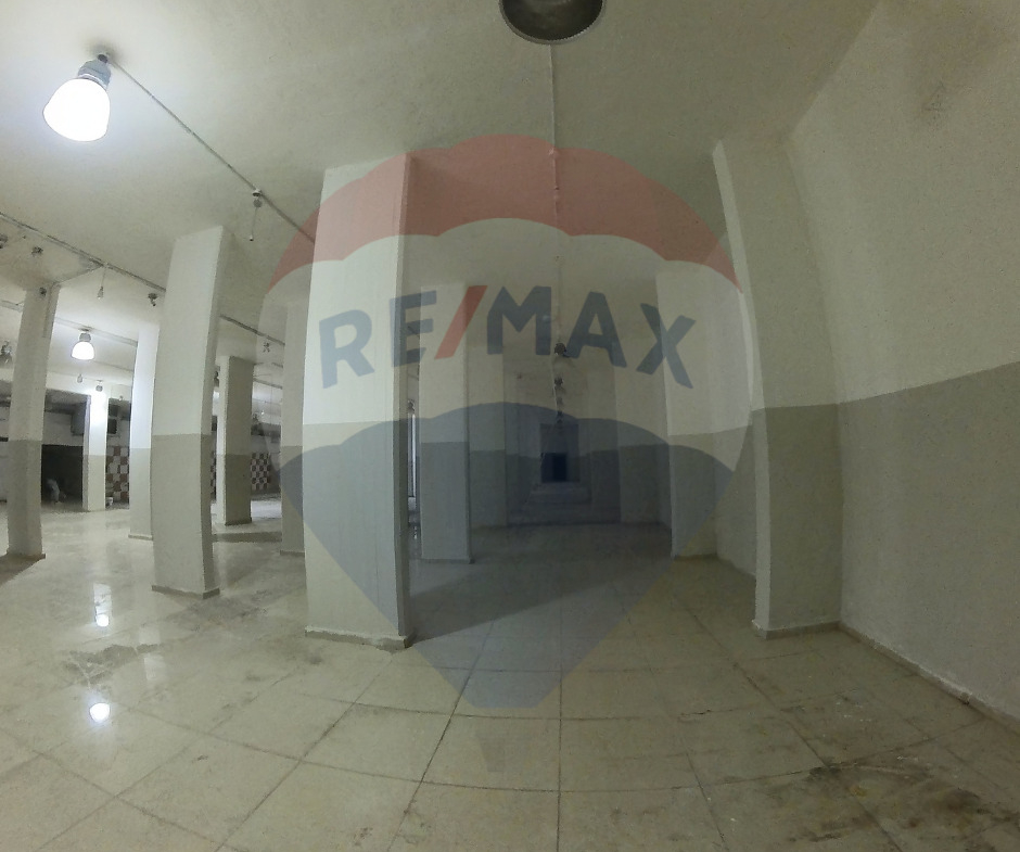 R9-2048 Warehouse for sale in Kobbeh Riva Street Tripoli — الصورة 11 من 13