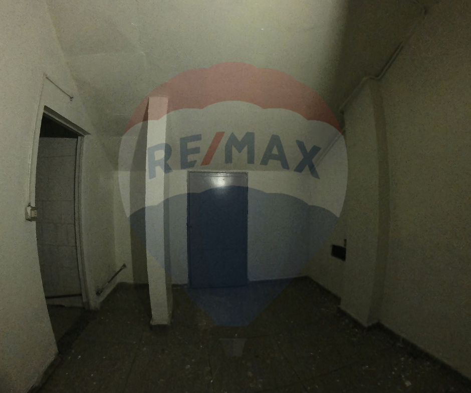 R9-2048 Warehouse for sale in Kobbeh Riva Street Tripoli — الصورة 10 من 13