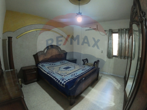 R9-2037 Apartment for sale in Mina Ziraa - Tripoli — الصورة 2 من 6