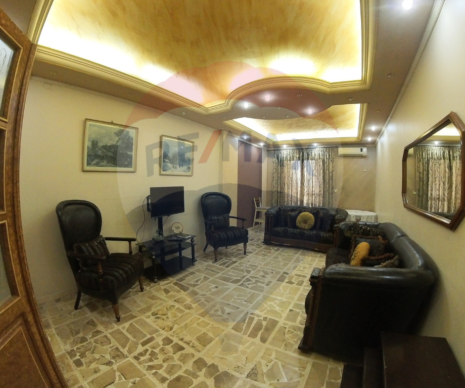 R9-2037 Apartment for sale in Mina Ziraa - Tripoli — الصورة 6 من 6