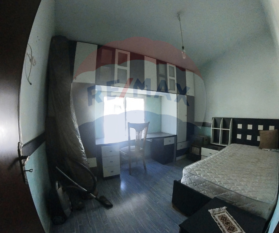 R9-2041 Well-decorated apartment for sale in Daher Al Ein Koura — Photo 7 of 9