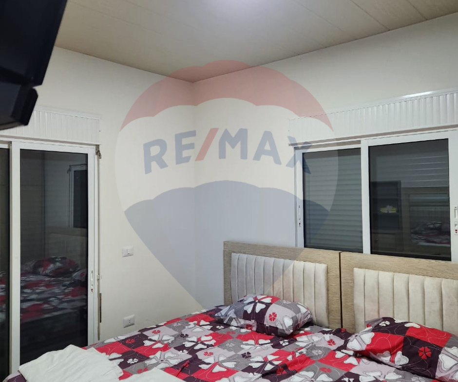 R9-2045 Apartment for sale in Hasroun - Becharre , a tourist village in Lebanon — Photo 4 of 7