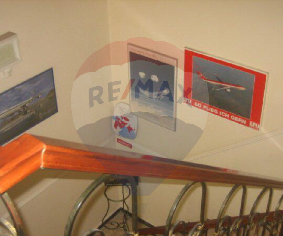 R9-2046 Shop for sale in Condor Street Azmi Tripoli — Photo 2 of 2