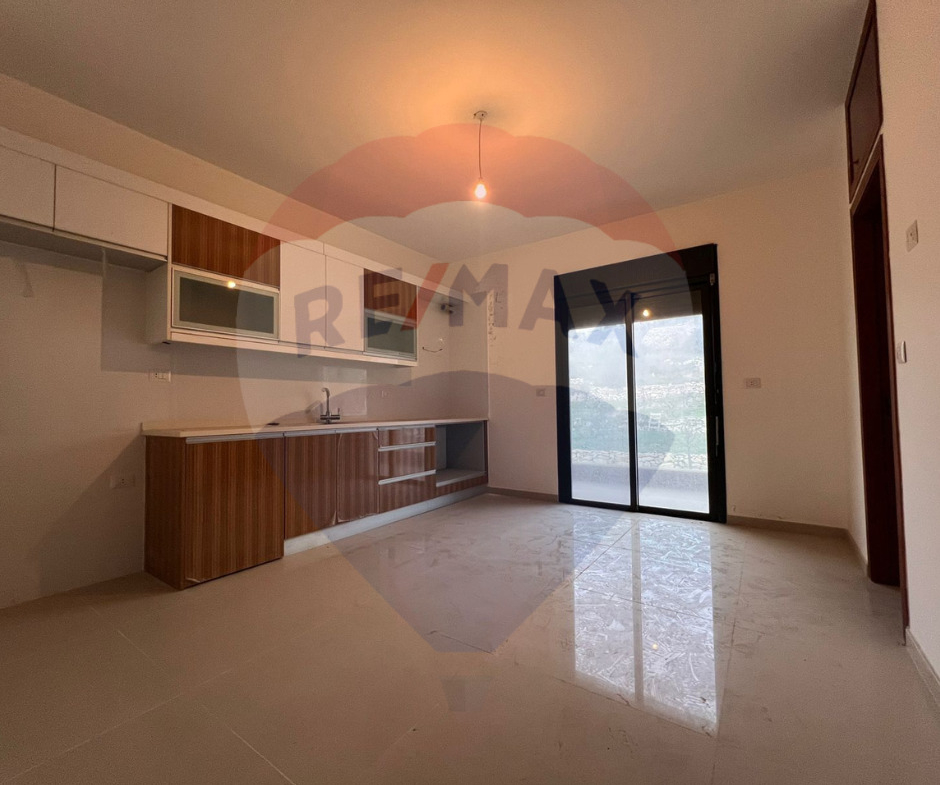 R9-2051 Super Deluxe Apartment 220m for sale in Kfarsaroun - Koura — الصورة 8 من 9