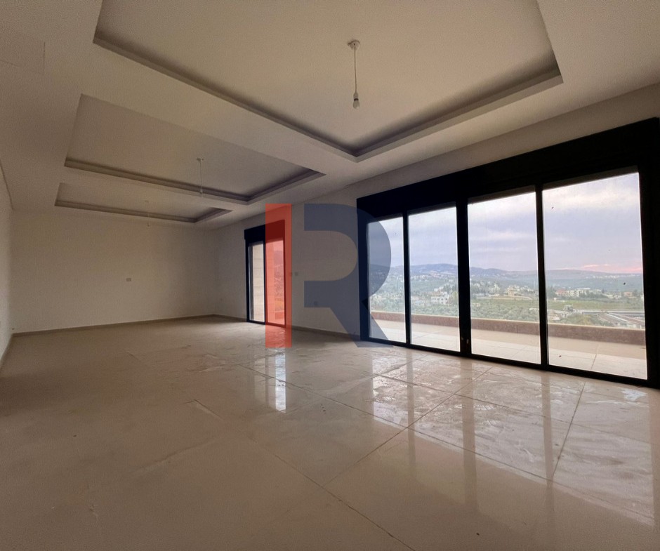 R9-2051 Super Deluxe Apartment 220m for sale in Kfarsaroun - Koura — الصورة 9 من 9