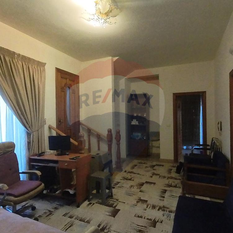 R9-2067 Luxury Villa for Sale in Kfarkahel - Koura — الصورة 12 من 14
