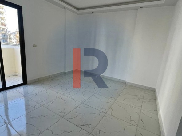 R9-2159 Apartment 170m for sale in Maarad Tripoli — الصورة 2 من 8