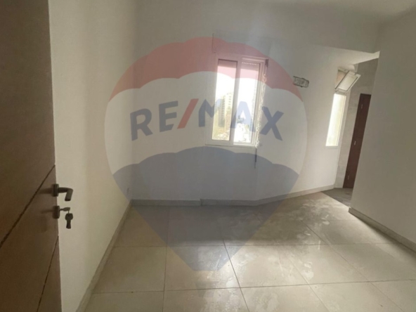 R9-2110  Office 100m for rent in Boulevard Al Salam - Bahsas, — الصورة 2 من 7