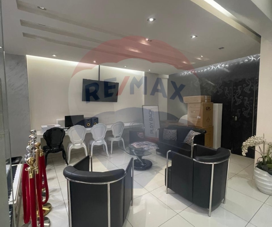 R9-2115 2 Connected Shops for Sale in Maarad Tripoli — الصورة 3 من 8