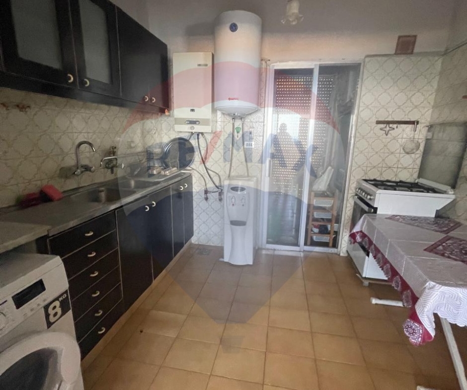 R9-2130 Apartment 150m for sale in Corniche El Mina - Panoramic Sea View — Photo 4 of 7