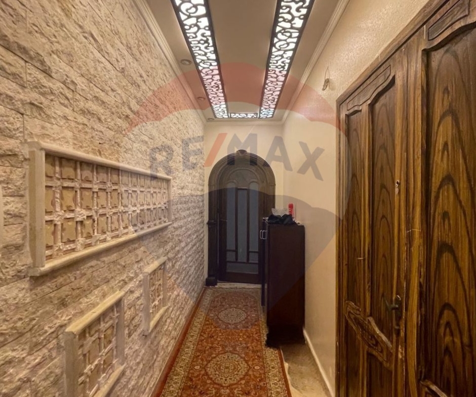 R9-2112 Apartment 170m for sale in Abu Samra Tripoli near Shifaa Hospital — الصورة 5 من 7