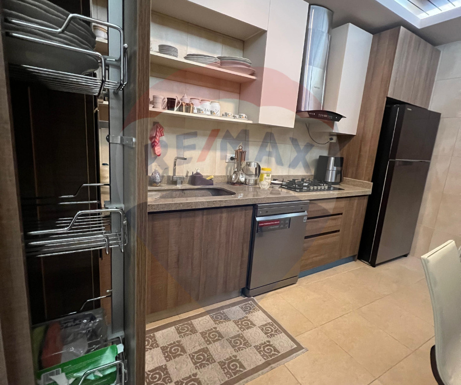 R9-2111 Super Deluxe Apartment 150m for sale in Dam Wel Farez - Tripoli — الصورة 10 من 13
