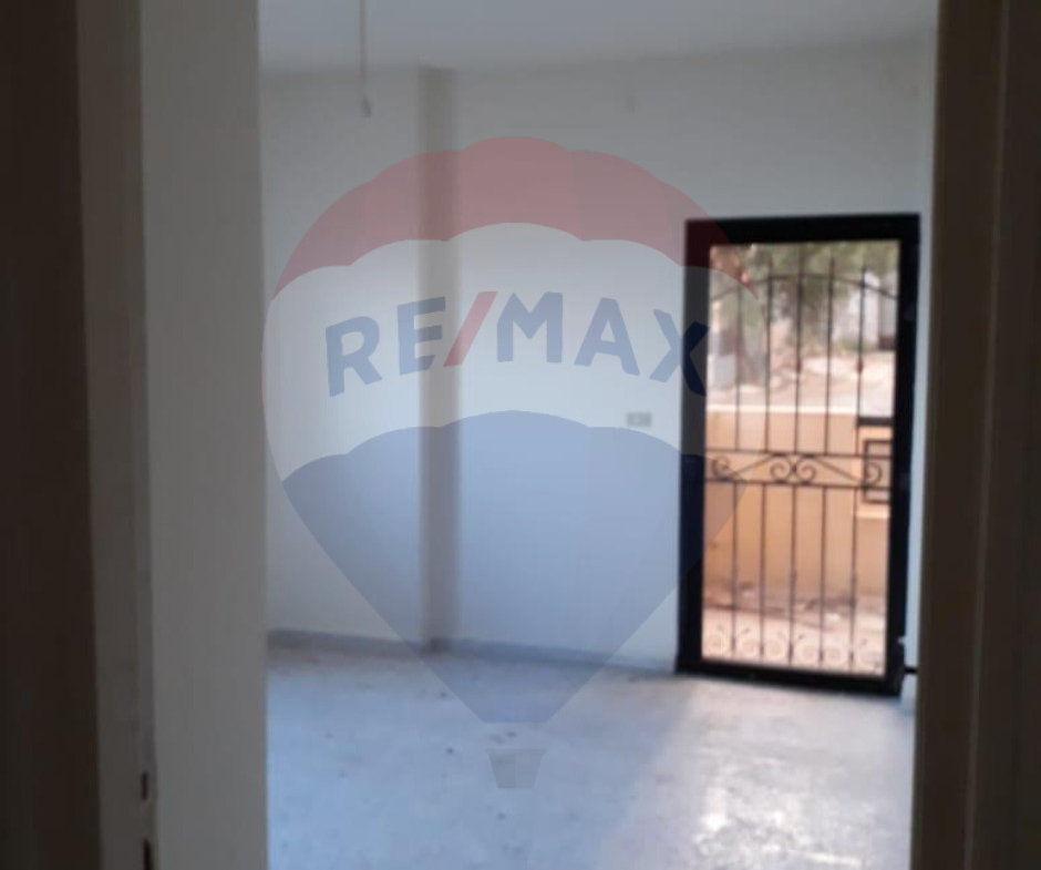R9-2107  Apartment 201m for sale in Khaldeh - Saida — Photo 4 of 7