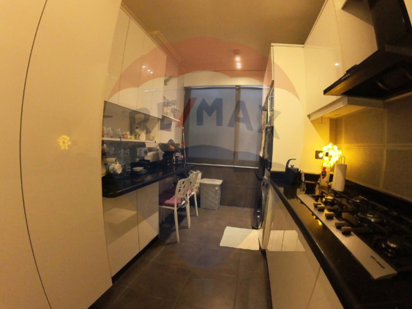 R9-2125 Apartment 110m for sale in Houriya Street - Tripoli — الصورة 5 من 7