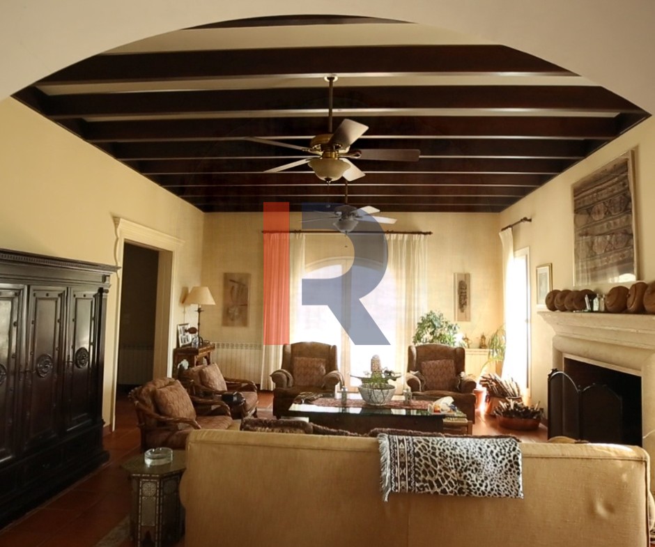 R9-2198 Villa 600m with land 3000m for sale in Batroumine - Koura — الصورة 10 من 13