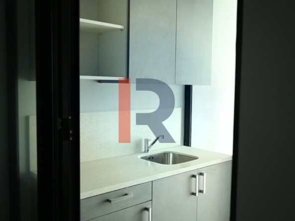 R9-2167 Office 43m for Sale in Boulevard, Tripoli – Very Good Condition — Photo 2 of 8