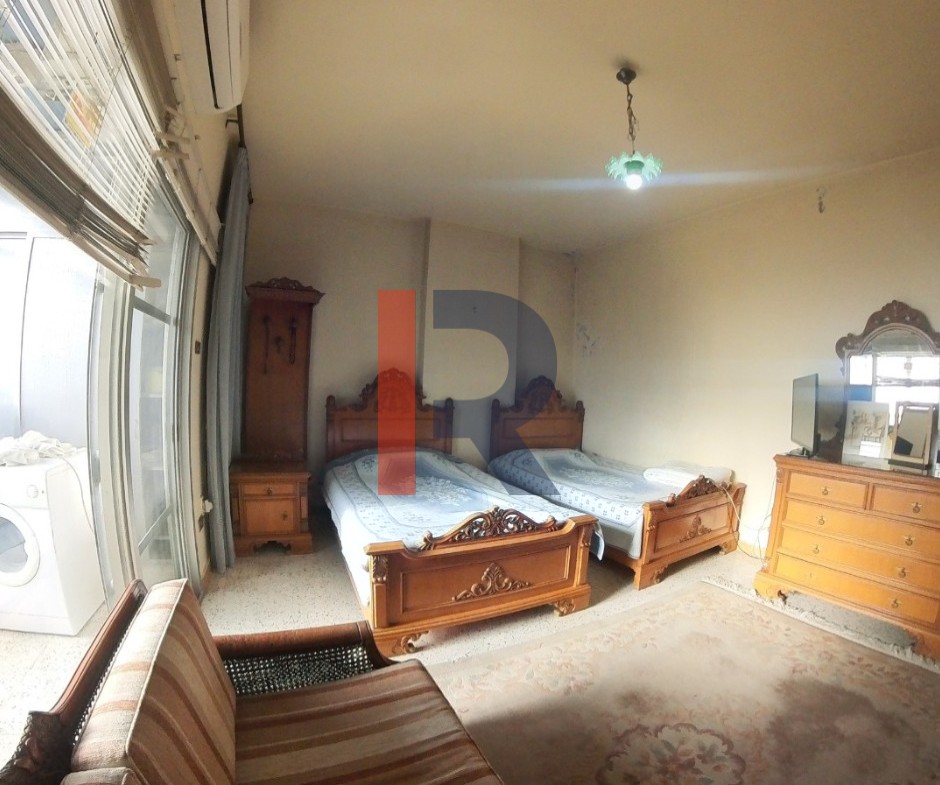 R9-2168 Apartment 300m for sale in Corniche El Mina — الصورة 6 من 13