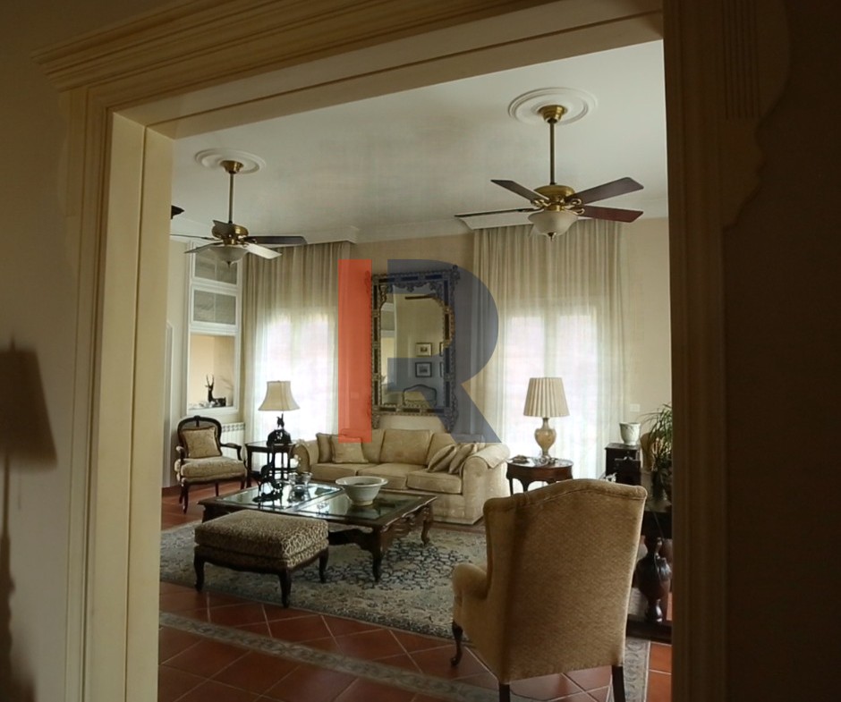 R9-2198 Villa 600m with land 3000m for sale in Batroumine - Koura — الصورة 6 من 13