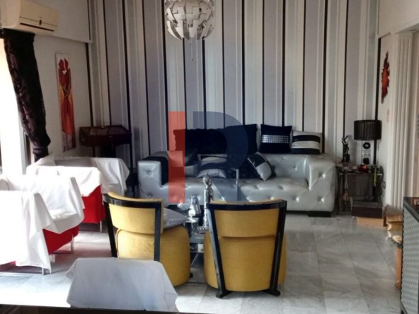 Photo 1 of 4