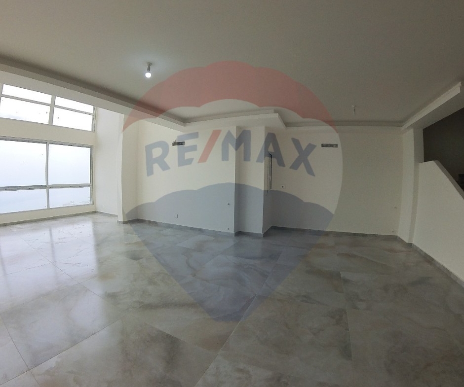 R9-2251 Triplex 381m for sale in Balamand - Koura — الصورة 15 من 22