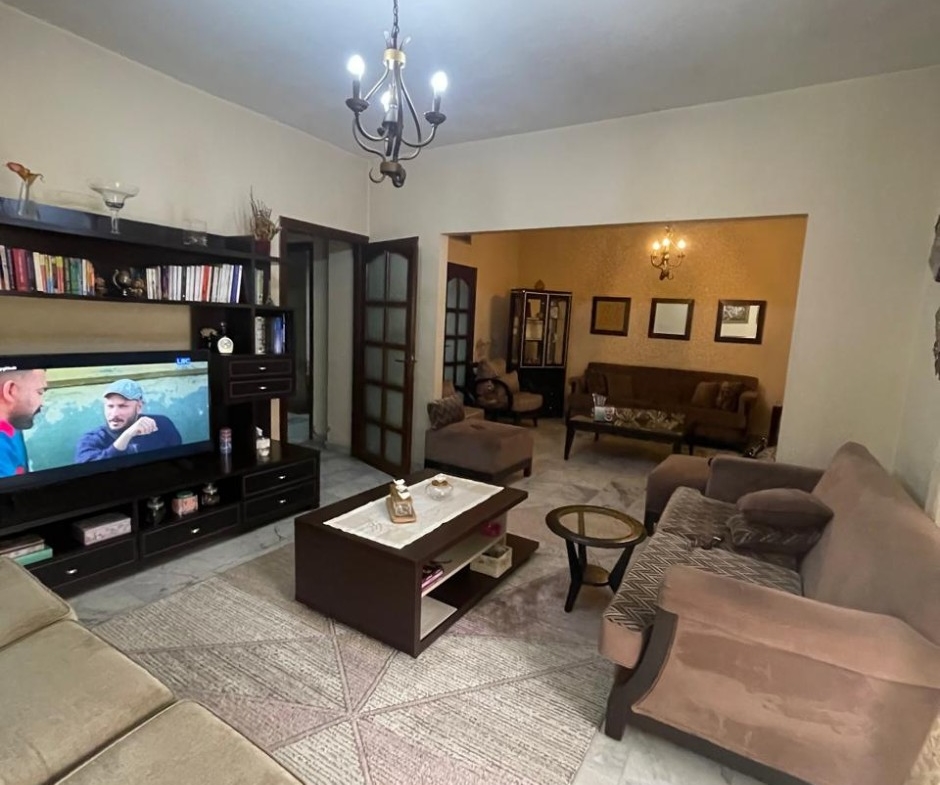 R9-2247 Apartment 200m for sale in Miten Street - Tripoli — Photo 2 of 7